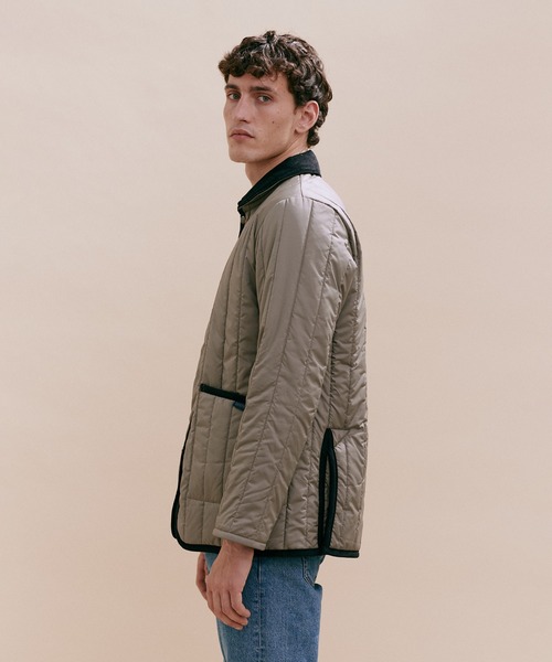 LAVENHAM（ラベンハム）の「VERTICAL QUILT DENHAM MENS / バーティカルキルト デンハム メンズ（その他アウター・メンズ・ベージュ系その他/ネイビー・S/M/L/XS）」の15枚目の写真