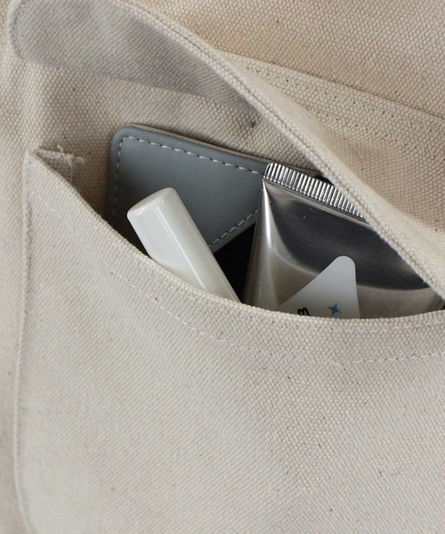 ROOTOTE(ルートート)の「ルートート/アップサイクルテキスタイル SN.ミディアム.リサイクルコットン-B(トートバッグ・レディース・ベージュ系その他/ブラック/テラコッタ/グレー/ロイヤルブルー/アイボリー/ターコイズブルー/カーキ/イエロー系その他・FREE)」の19枚目の写真