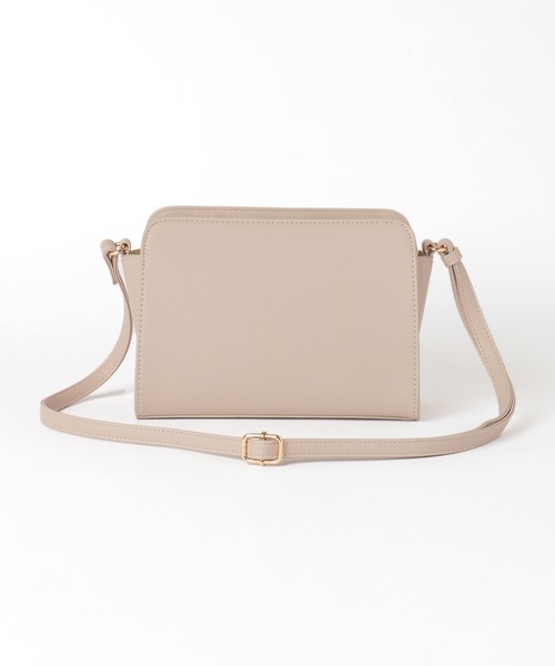 ベージュ リング付きミニショルダーバッグ Honeys（ハニーズ）の「リング付ショルダーバッグ（ショルダーバッグ