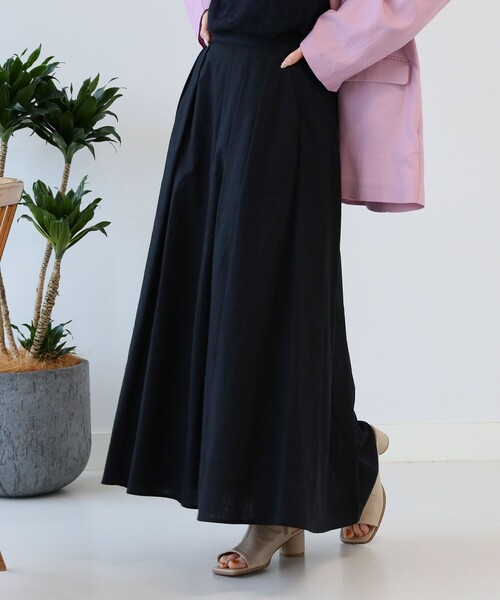 Ray BEAMS（レイビームス）の「Ray BEAMS / 綿麻 タック フレア スカート（スカート・レディース・ブラック/レッド/ブルー・1/0）」の11枚目の写真