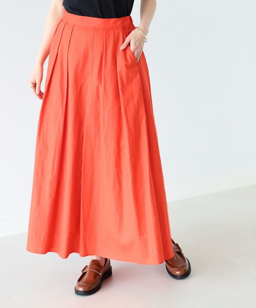 Ray BEAMS（レイビームス）の「Ray BEAMS / 綿麻 タック フレア スカート（スカート・レディース・ブラック/レッド/ブルー・1/0）」の3枚目の写真