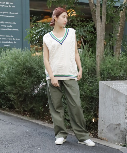 CAL O LINE(キャルオーライン)の「CAL O LINE/キャルオーライン TILDEN VEST Vネック ベスト(ベスト・メンズ・ホワイト系1/ホワイト系2/ホワイト系3・XL/L/M)」の12枚目の写真