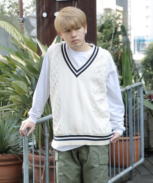 CAL O LINE(キャルオーライン)の「CAL O LINE/キャルオーライン TILDEN VEST Vネック ベスト(ベスト・メンズ・ホワイト系1/ホワイト系2/ホワイト系3・XL/L/M)」の13枚目の写真