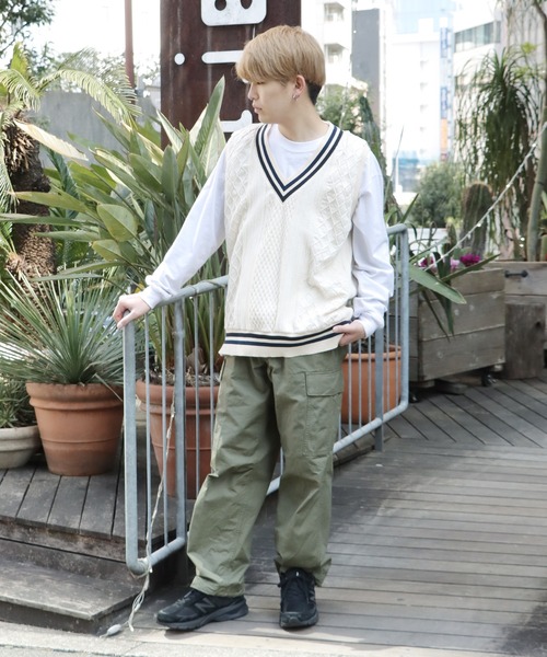 CAL O LINE(キャルオーライン)の「CAL O LINE/キャルオーライン TILDEN VEST Vネック ベスト(ベスト・メンズ・ホワイト系1/ホワイト系2/ホワイト系3・XL/L/M)」の14枚目の写真