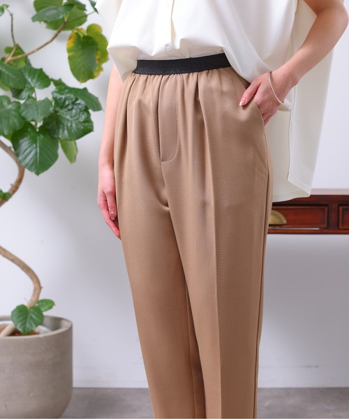 Chez toi(シェトワ)の「ウエストラメゴムイージーテーパードパンツ(その他パンツ・レディース・ベージュ/カーキ/ブラック・FREE)」の9枚目の写真