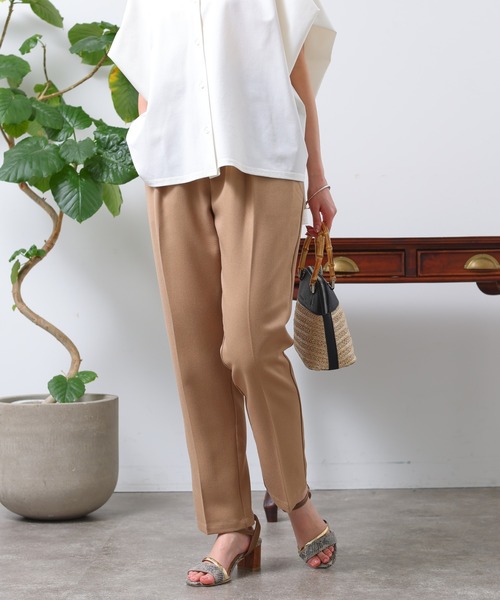 Chez toi(シェトワ)の「ウエストラメゴムイージーテーパードパンツ(その他パンツ・レディース・ベージュ/カーキ/ブラック・FREE)」の16枚目の写真