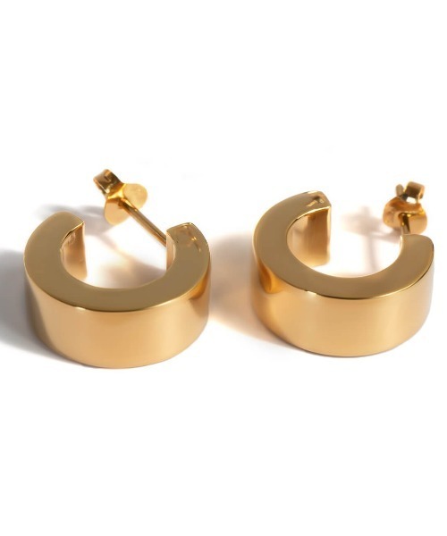 Ops.(オプス)の「フープピアス 金属アレルギー対応 ピアス シルバー925 ボリューム ピアスゴールド【CAPPIO カッピオ】(ピアス(両耳用)・レディース・シルバー/イエローゴールド/シルバー系その他/ゴールド系その他・ONE SIZE)」の4枚目の写真