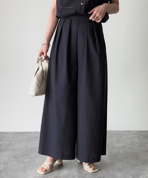 Riberry（リベリー）の「【セットアップ可】綿麻タックワイドパンツ（その他パンツ・レディース・カーキ/ネイビー/キナリ・MEDIUM）」の3枚目の写真