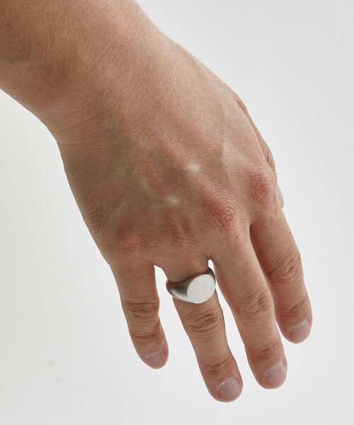 PUBLIC TOKYO(パブリックトウキョウ)の「【WEB限定】STAMP RING / 印台リング(リング・メンズ・シルバー・FREE)」の3枚目の写真