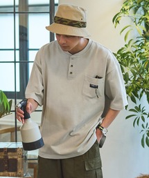 THE CRAFT CREW PRODUCTS（ザクラフトクループロダクツ）の「ヘビーウェイトファンクショナルファブリック ビッグシルエット ヘンリーネックポケット半袖Tシャツ   抗菌・防臭【THE CRAFT CREW PRODUCTS】（Tシャツ/カットソー）」