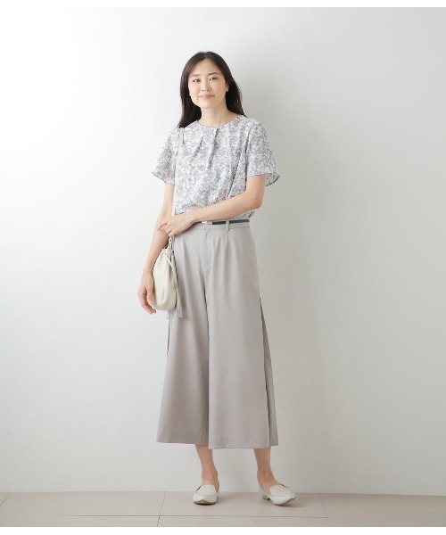 NEWYORKER(ニューヨーカー)の「フローラルプリント ラウンドタックブラウス(シャツ/ブラウス・レディース・サックスブルー/グリーン系その他3・9号/11号)」の12枚目の写真