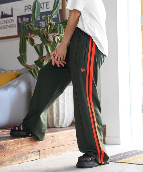PAGEBOY PBLIM トラックパンツ PBLIM（ページボーイリム）の「PBLIM/トラックラインパンツ