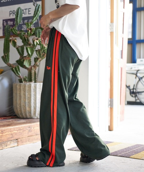 PBLIM（ページボーイリム）の「PBLIM/トラックラインパンツ（スウェットパンツ・レディース・ブルー/ブラック/グリーン・LARGE/MEDIUM）」の19枚目の写真