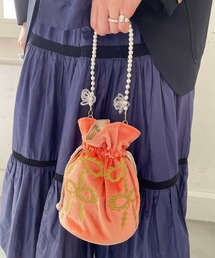 Casselini（キャセリーニ）の「Casselini(キャセリーニ)スカラップエンブロイダリー巾着（ハンドバッグ・レディース）」