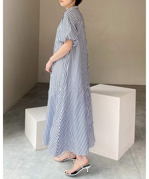 She's Closet(シーズクローゼット)の「バンドカラーボリュームスリーブ半袖マーメイドストライプロングシャツワンピース(シャツワンピース・レディース・ネイビー/ライトブルー/ブラック・FREE)」の4枚目の写真