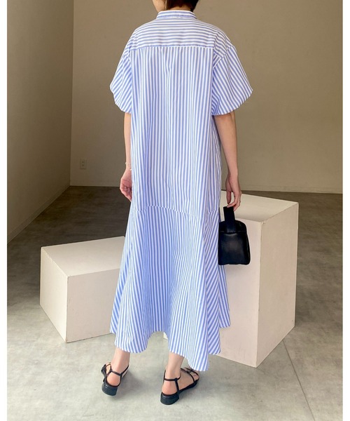 She's Closet(シーズクローゼット)の「バンドカラーボリュームスリーブ半袖マーメイドストライプロングシャツワンピース(シャツワンピース・レディース・ネイビー/ライトブルー/ブラック・FREE)」の15枚目の写真