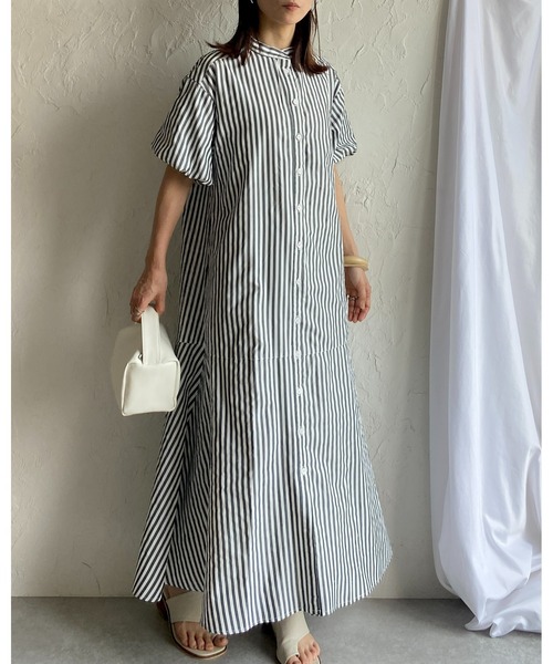 She's Closet(シーズクローゼット)の「バンドカラーボリュームスリーブ半袖マーメイドストライプロングシャツワンピース(シャツワンピース・レディース・ネイビー/ライトブルー/ブラック・FREE)」の8枚目の写真