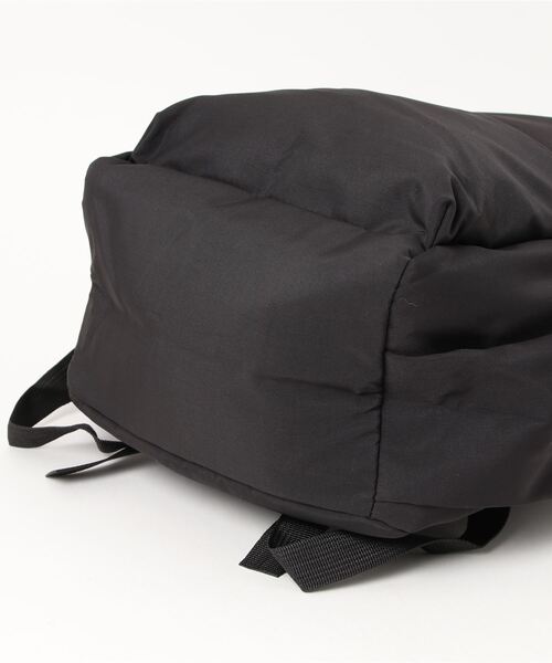 florist（フローリスト）の「【A4対応/軽量】【撥水】ふっくらギャザーがかわいいシンプルナイロンリュックサック/バックパック（バックパック/リュック・レディース・ブラック/ブルー/ピンク/ライトグレー・FREE）」の22枚目の写真