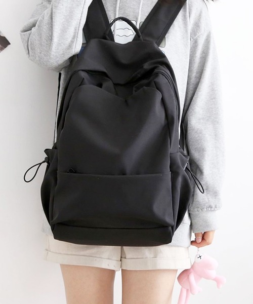 florist（フローリスト）の「【A4対応/軽量】【撥水】ふっくらギャザーがかわいいシンプルナイロンリュックサック/バックパック（バックパック/リュック・レディース・ブラック/ブルー/ピンク/ライトグレー・FREE）」の5枚目の写真