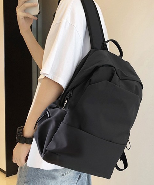 florist（フローリスト）の「【A4対応/軽量】【撥水】ふっくらギャザーがかわいいシンプルナイロンリュックサック/バックパック（バックパック/リュック・レディース・ブラック/ブルー/ピンク/ライトグレー・FREE）」の7枚目の写真