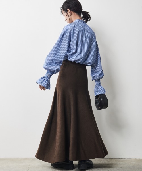 CHIC STYLE(シックスタイル)の「<大きいサイズ>ニットフレアロングスカート シックスタイル(スカート・レディース・ブラウン/ブラック・3L/5L/4L/L/LL)」の7枚目の写真