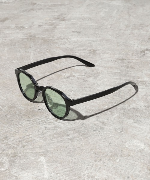 ROOPTOKYO（ループトウキョウ）の「【ケース付】【ユニセックスアイテム】カラーレンズ サングラス UVカット機能付き（サングラス・メンズ・ブラック系その他2/ブラック系その他3/ブラック系その他4/ブラック系その他5/ブラック系その他6/ブラウン系その他2/ブラウン系その他3/ブラック系その他/ブラウン系その他/グリーン系その他/ブルー系その他/クリアブラック/クリア/クリアブラウン/ブラウン系その他4/レッド系その他/ブラック系その他7/ブルー系その他2/グレー系その他2/イエロー系その他/グレー系その他/パープル系その他/スミクロ・FREE）」の18枚目の写真