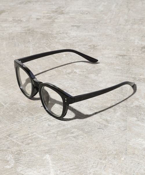 ROOPTOKYO（ループトウキョウ）の「【ケース付】【ユニセックスアイテム】カラーレンズ サングラス UVカット機能付き（サングラス・メンズ・ブラック系その他2/ブラック系その他3/ブラック系その他4/ブラック系その他5/ブラック系その他6/ブラウン系その他2/ブラウン系その他3/ブラック系その他/ブラウン系その他/グリーン系その他/ブルー系その他/クリアブラック/クリア/クリアブラウン/ブラウン系その他4/レッド系その他/ブラック系その他7/ブルー系その他2/グレー系その他2/イエロー系その他/グレー系その他/パープル系その他/スミクロ・FREE）」の9枚目の写真