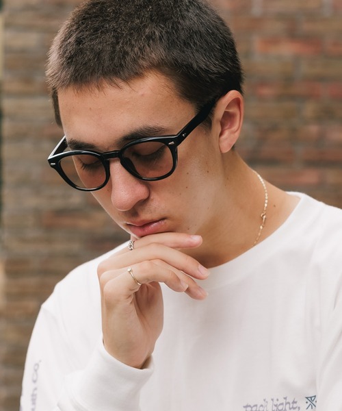 ROOPTOKYO（ループトウキョウ）の「【ケース付】【ユニセックスアイテム】カラーレンズ サングラス UVカット機能付き（サングラス・メンズ・ブラック系その他2/ブラック系その他3/ブラック系その他4/ブラック系その他5/ブラック系その他6/ブラウン系その他2/ブラウン系その他3/ブラック系その他/ブラウン系その他/グリーン系その他/ブルー系その他/クリアブラック/クリア/クリアブラウン/ブラウン系その他4/レッド系その他/ブラック系その他7/ブルー系その他2/グレー系その他2/イエロー系その他/グレー系その他/パープル系その他/スミクロ・FREE）」の17枚目の写真