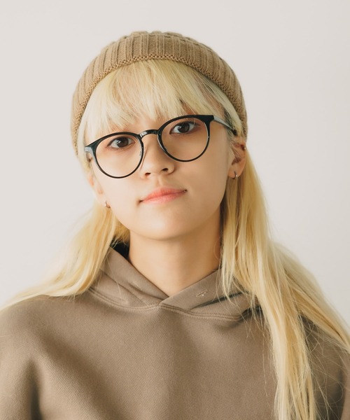 ROOPTOKYO（ループトウキョウ）の「【ケース付】【ユニセックスアイテム】カラーレンズ サングラス UVカット機能付き（サングラス・メンズ・ブラック系その他2/ブラック系その他3/ブラック系その他4/ブラック系その他5/ブラック系その他6/ブラウン系その他2/ブラウン系その他3/ブラック系その他/ブラウン系その他/グリーン系その他/ブルー系その他/クリアブラック/クリア/クリアブラウン/ブラウン系その他4/レッド系その他/ブラック系その他7/ブルー系その他2/グレー系その他2/イエロー系その他/グレー系その他/パープル系その他/スミクロ・FREE）」の2枚目の写真