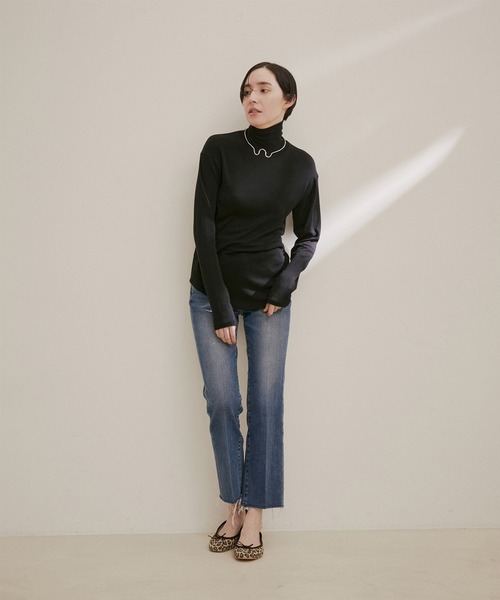 SALON adam et rope'（サロン アダム エ ロペ）の「【RED CARD TOKYO（レッドカードトーキョー）】Marmalade Midrise（デニムパンツ・レディース・ブルー系その他4・21/22/23/24）」の17枚目の写真