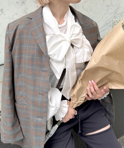 Alley by w closet（アリーバイダブルクローゼット）の「【Alley】ボリュームボウタイブラウス（シャツ/ブラウス・レディース・オフホワイト/ピンク系その他・FREE）」の4枚目の写真