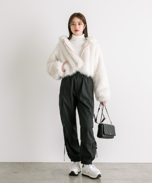 OLIVE des OLIVE（オリーブデオリーブ）の「キルティングフラップショルダー　1032120100（ショルダーバッグ・レディース・アイボリー/ブラック/ピンク・FREE）」の12枚目の写真