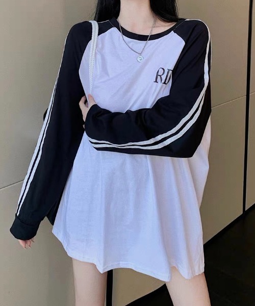 SHEENA(シーナ)の「袖ライン配色ラグランルーズロンT(Tシャツ/カットソー・レディース・チャコールグレー/ホワイト・M)」の5枚目の写真