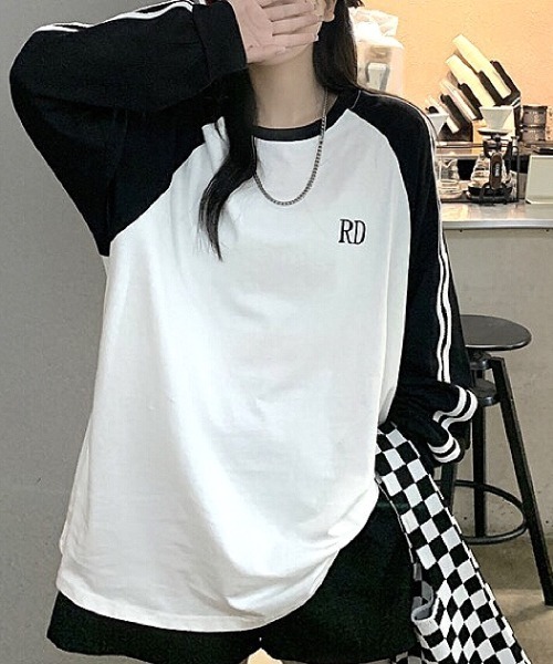 SHEENA(シーナ)の「袖ライン配色ラグランルーズロンT(Tシャツ/カットソー・レディース・チャコールグレー/ホワイト・M)」の15枚目の写真
