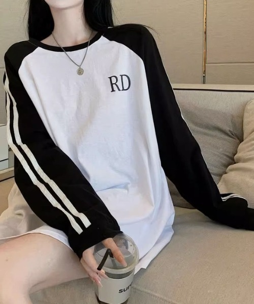 SHEENA(シーナ)の「袖ライン配色ラグランルーズロンT(Tシャツ/カットソー・レディース・チャコールグレー/ホワイト・M)」の22枚目の写真