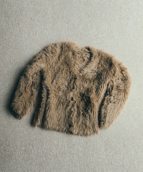 KOBE LETTUCE(コウベレタス)の「シャギーニットVネックロングカーディガン(カーディガン/ボレロ・レディース・グレー系/モカ/オフホワイト/ピンク・M)」の9枚目の写真