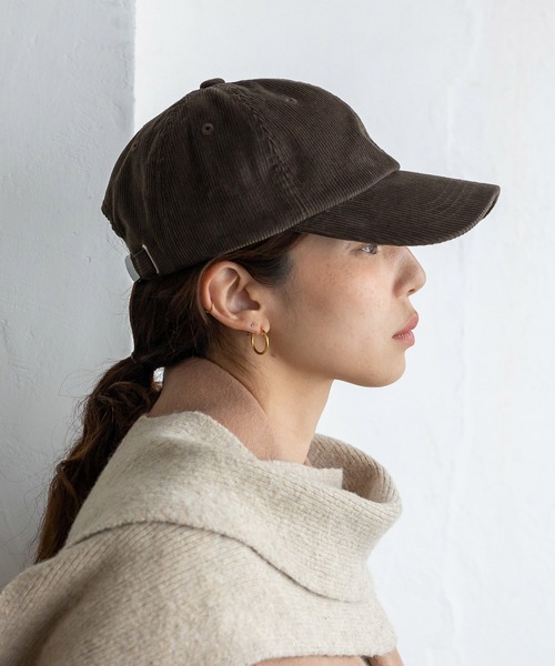 VitaFelice（ヴィータフェリーチェ）の「遮光率100％ 完全遮光 コーデュロイシンプルキャップ 深め 紫外線カット率99.9％ UPF値50+ 秋冬（キャップ・レディース・ベージュ系/ブルー系/ブラック/ベージュ/アイボリー/ブラウン/グレー/チャコール・FREE）」の6枚目の写真
