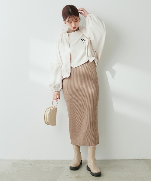 natural couture（ナチュラルクチュール）の「フード付きショートマンパ（ブルゾン・レディース・ブラック/グレイッシュベージュ/アイボリー・FREE）」の18枚目の写真
