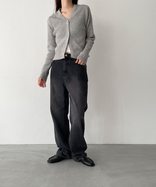 CANAL JEAN(キャナルジーン)の「El mar Vネックリブニットカーディガン(カーディガン/ボレロ・レディース・グレー/ブラック・ONE SIZE)」の9枚目の写真