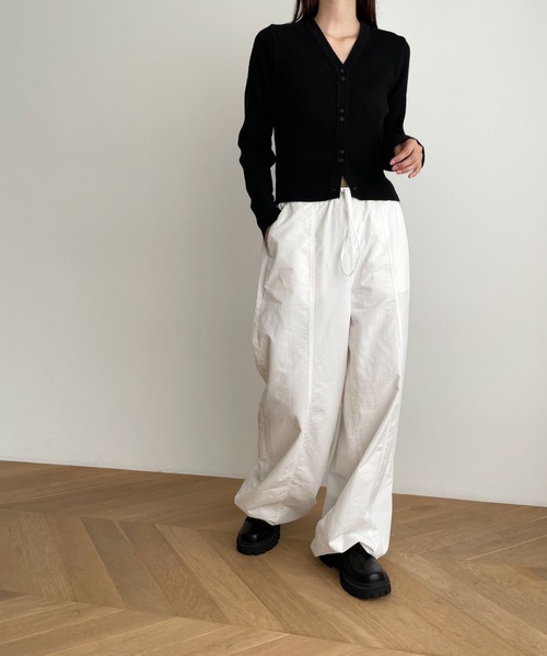 CANAL JEAN(キャナルジーン)の「El mar Vネックリブニットカーディガン(カーディガン/ボレロ・レディース・グレー/ブラック・ONE SIZE)」の12枚目の写真