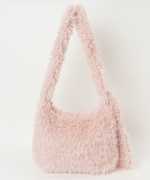 WEGO（ウィゴー）の「WEGO/シャギーBIGショルダー（ショルダーバッグ・レディース・ブラック/ベージュ/オフホワイト/ライトピンク・FREE）」の12枚目の写真