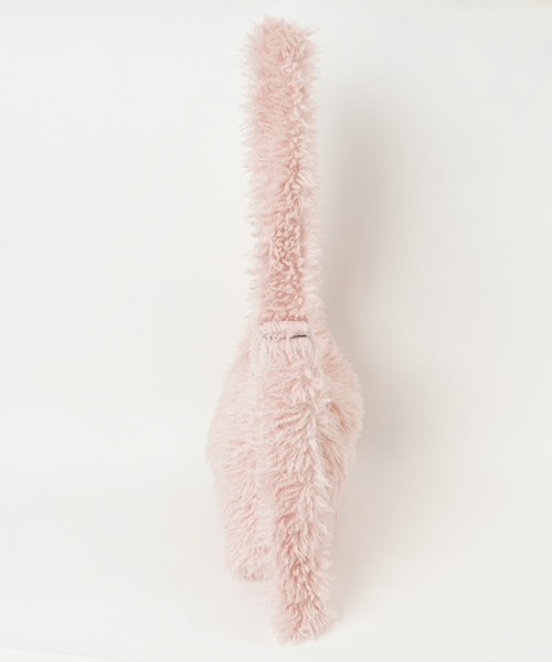 WEGO（ウィゴー）の「WEGO/シャギーBIGショルダー（ショルダーバッグ・レディース・ブラック/ベージュ/オフホワイト/ライトピンク・FREE）」の13枚目の写真