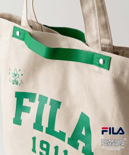 FILA（フィラ）の「【FILA/フィラ 】【PEANUTS/ピーナッツ】FILA×PEANUTSコラボ 　スヌーピー　 キャンバス　トートバッグ 　SNOOPY　 ハンドバッグ 　2WAY（トートバッグ・レディース・ホワイト/ベージュ/ブラック・FREE）」の7枚目の写真