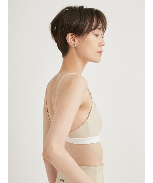 emmi(エミ)の「【emmi yoga】FILAコラボブラトップ(Tシャツ/カットソー・レディース・ベージュ/レッド・0/1)」の6枚目の写真