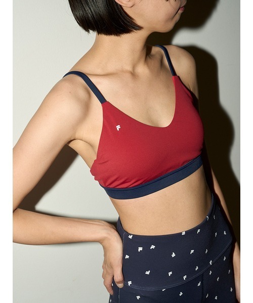 emmi(エミ)の「【emmi yoga】FILAコラボブラトップ(Tシャツ/カットソー・レディース・ベージュ/レッド・0/1)」の13枚目の写真