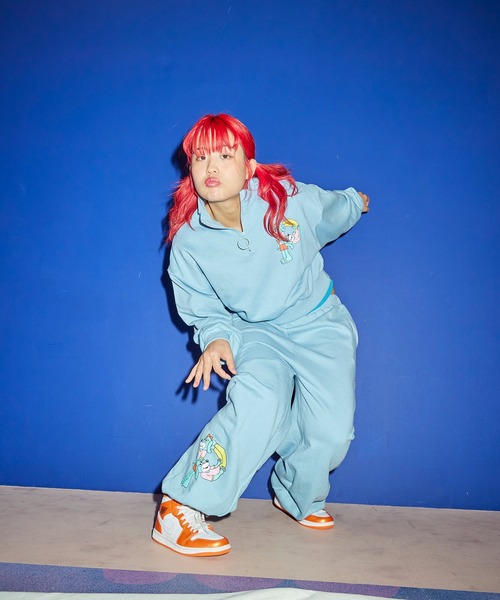 PUNYUS(プニュズ)の「Pプリントスウェットパンツ(スウェットパンツ・レディース・ブラウン/ブルー・4/1/2/3)」の15枚目の写真