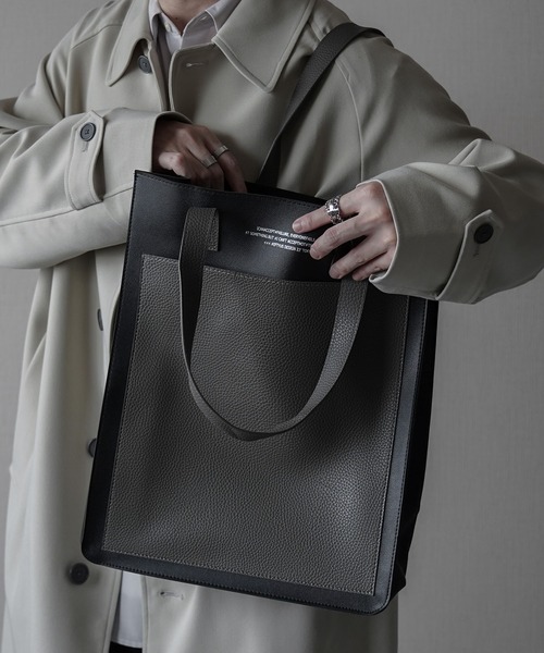 ⭐️未使用級⭐️TUMI エブリデイトートバッグ　レザー　ブラック　A収納可能 VOYAGEUR スモール・エブリデイ・トート ブラック/ガンメタル