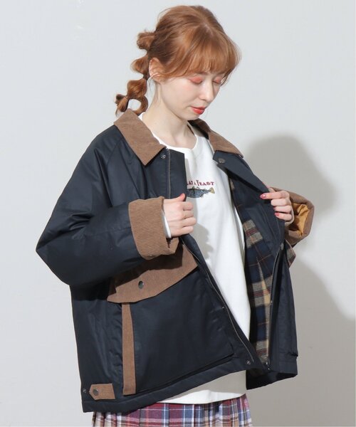 DOUBLE NAME（ダブルネーム）の「オイルド加工風ハンティングブルゾン/ユニセックス可（ブルゾン・レディース・ネイビー/カーキ/ベージュ・FREE）」の21枚目の写真