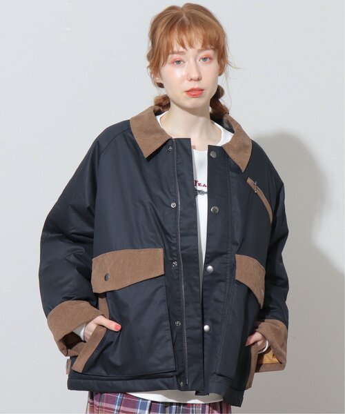 DOUBLE NAME（ダブルネーム）の「オイルド加工風ハンティングブルゾン/ユニセックス可（ブルゾン・レディース・ネイビー/カーキ/ベージュ・FREE）」の4枚目の写真