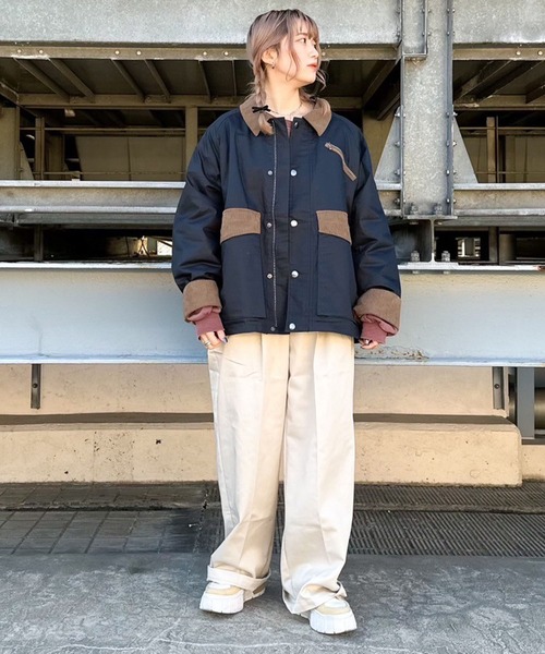 DOUBLE NAME（ダブルネーム）の「オイルド加工風ハンティングブルゾン/ユニセックス可（ブルゾン・レディース・ネイビー/カーキ/ベージュ・FREE）」の9枚目の写真